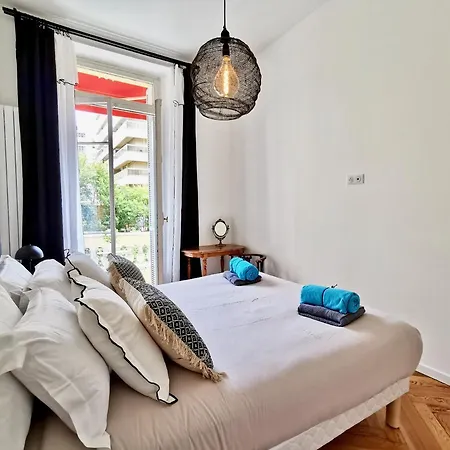 Le Massenet By Guys Apartment *